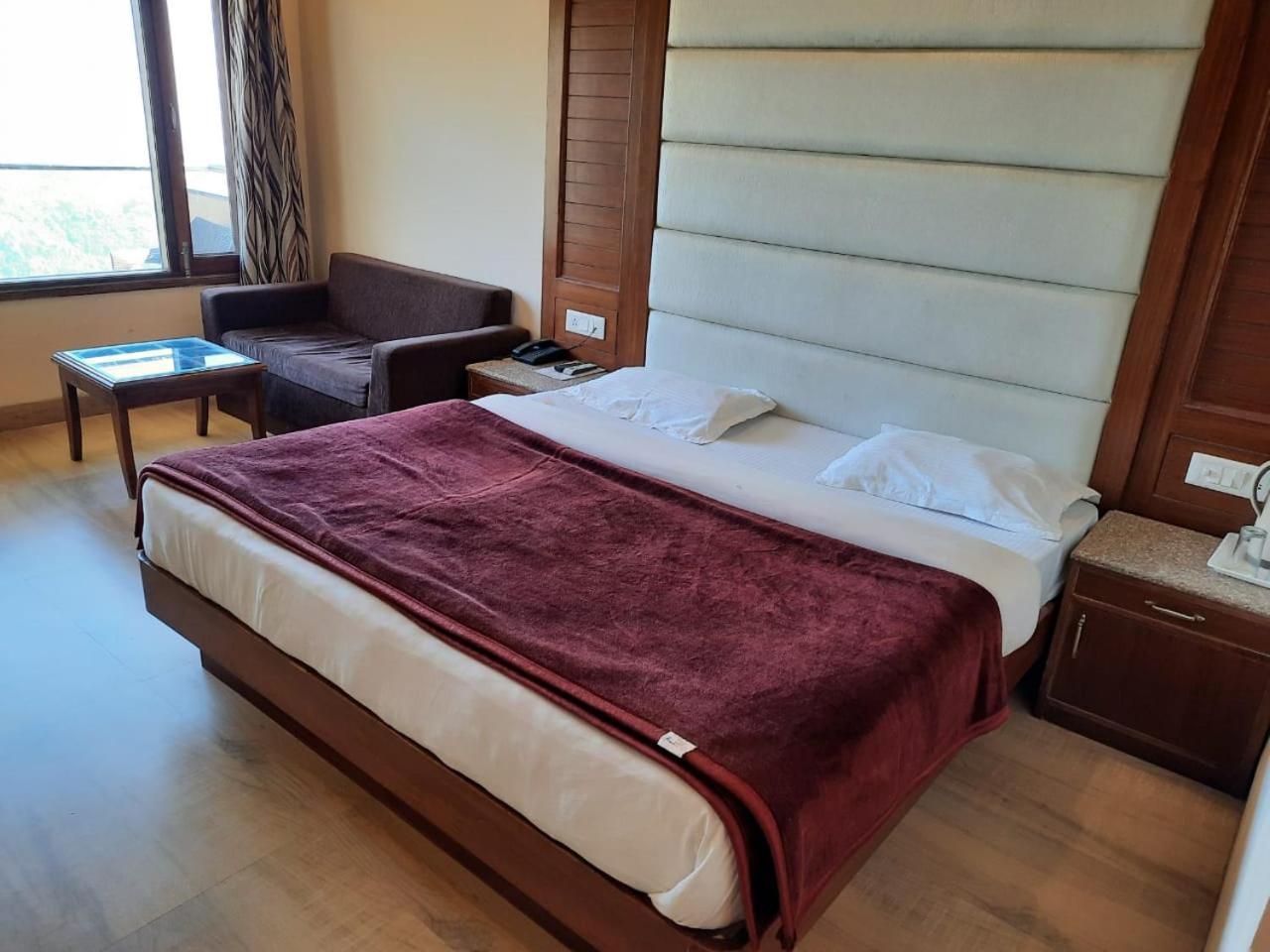 Basera Hotel Mussoorie Exterior photo